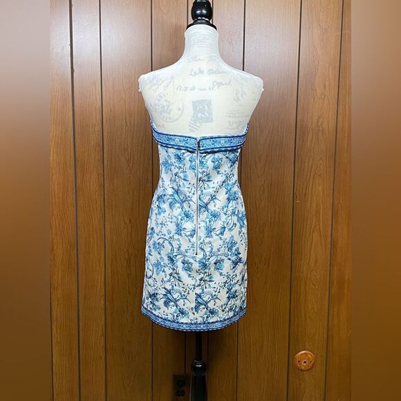 Alice and Olivia Strapless Mini Floral Dress size 10 - Picture 10 of 14
